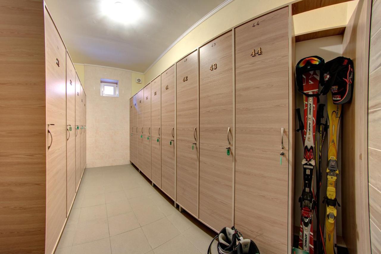Hotel Gutsulia Bukovel Ngoại thất bức ảnh